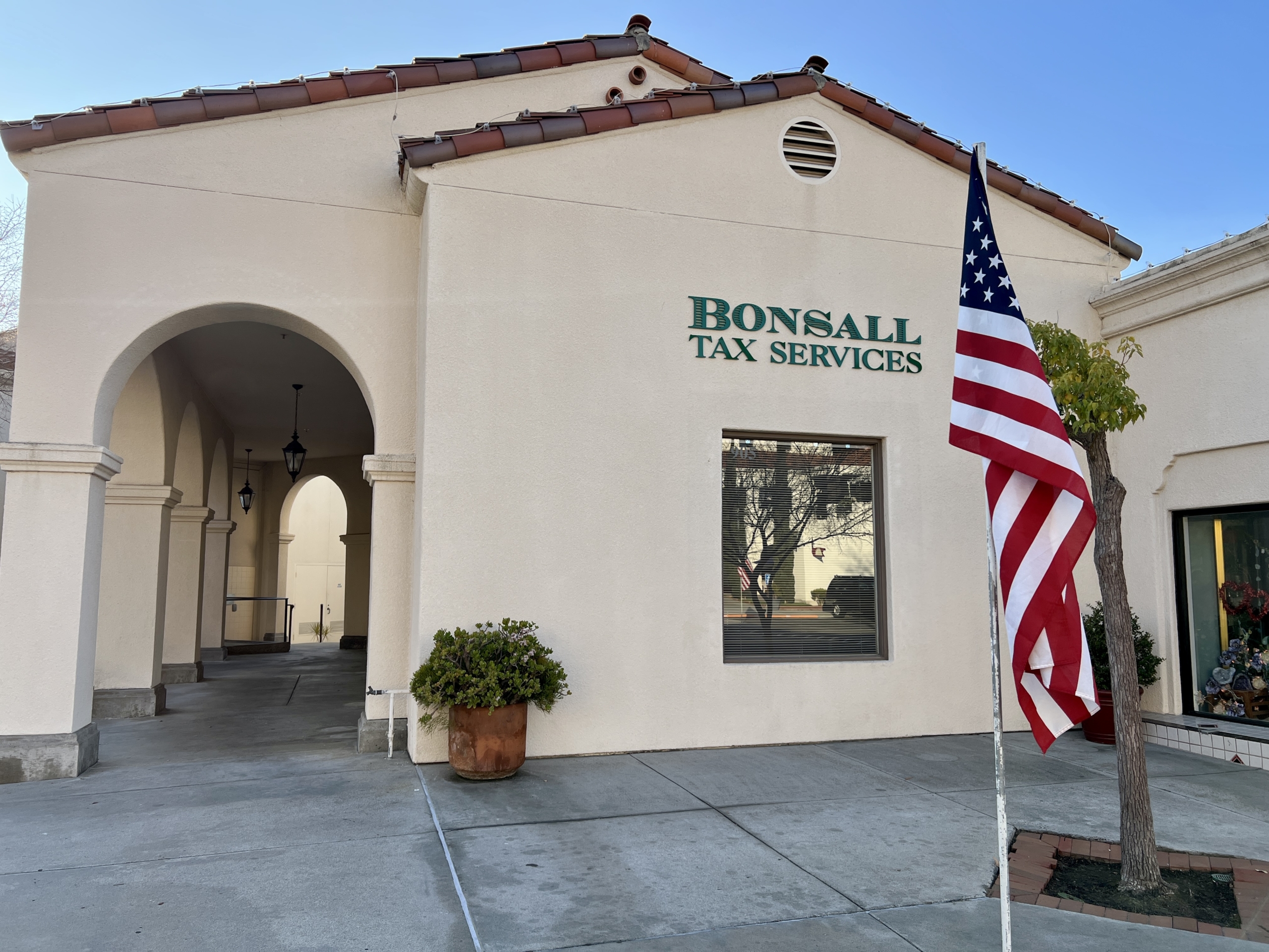 bonsall-tax-office.jpg Bonsall Tax Services office exterior